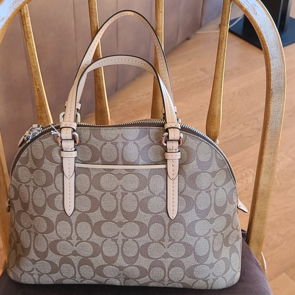 Coach Handbag - Picture 2 of 10